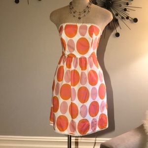 NWOT size 0 strapless dress